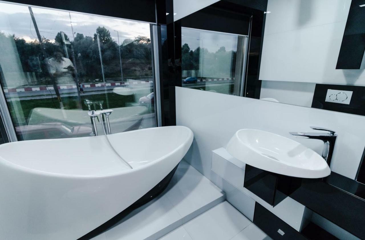 Ezra Luxury Apartments Нэводари Экстерьер фото